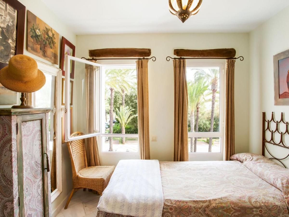 Belvilla By Oyo Apartment In San Roque Cadiz โซโตกรันเด ภายนอก รูปภาพ