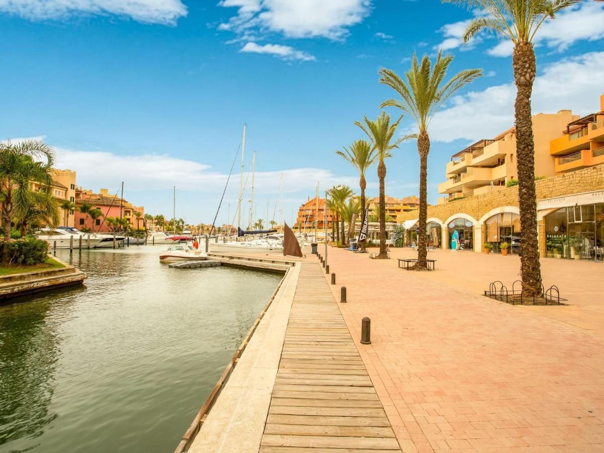 Belvilla By Oyo Apartment In San Roque Cadiz โซโตกรันเด ภายนอก รูปภาพ