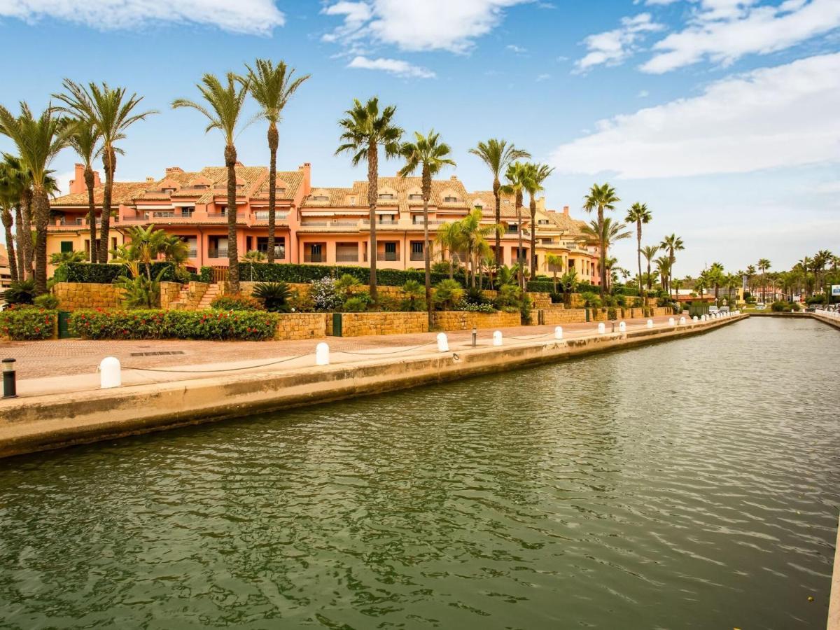 Belvilla By Oyo Apartment In San Roque Cadiz โซโตกรันเด ภายนอก รูปภาพ